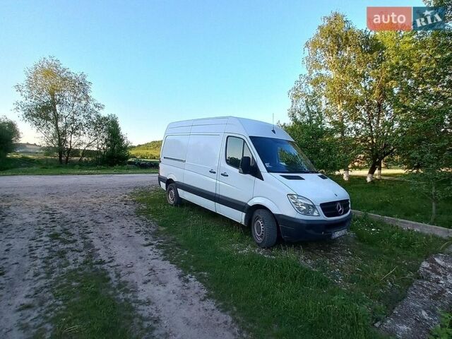 Білий Мерседес Sprinter, об'ємом двигуна 2.2 л та пробігом 375 тис. км за 10950 $, фото 1 на Automoto.ua