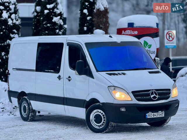 Білий Мерседес Sprinter, об'ємом двигуна 2.2 л та пробігом 277 тис. км за 11700 $, фото 1 на Automoto.ua