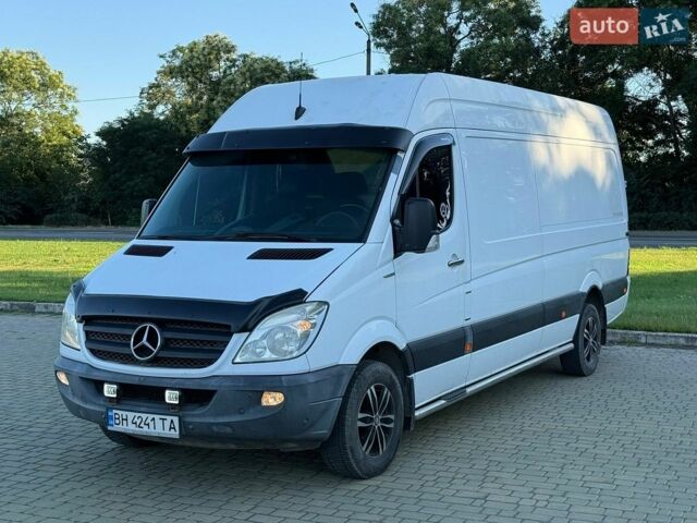 Білий Мерседес Sprinter, об'ємом двигуна 2.2 л та пробігом 390 тис. км за 15750 $, фото 1 на Automoto.ua