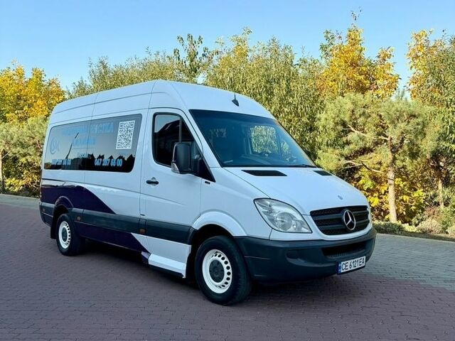 Білий Мерседес Sprinter, об'ємом двигуна 2.14 л та пробігом 457 тис. км за 15000 $, фото 1 на Automoto.ua