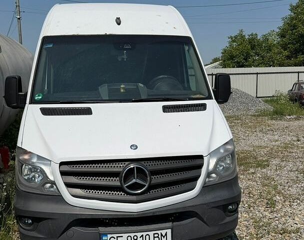 Белый Мерседес Sprinter, объемом двигателя 2.14 л и пробегом 360 тыс. км за 12000 $, фото 1 на Automoto.ua