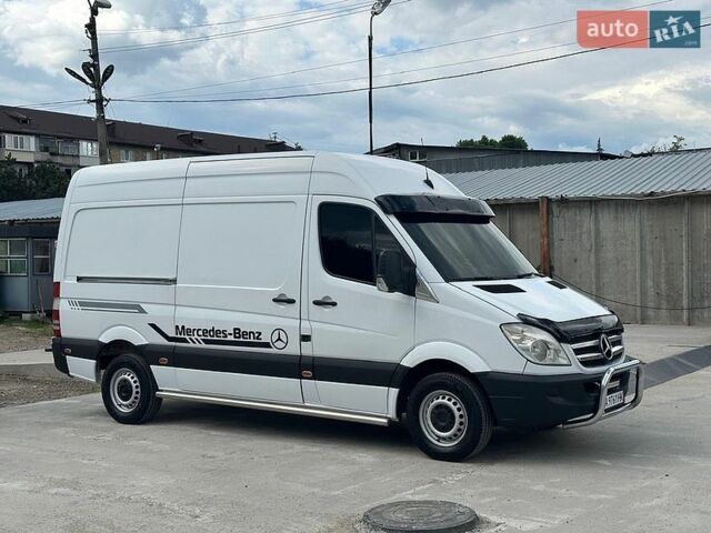 Білий Мерседес Sprinter, об'ємом двигуна 2.14 л та пробігом 435 тис. км за 14000 $, фото 1 на Automoto.ua