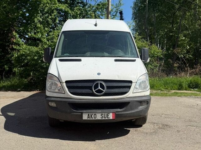 Білий Мерседес Sprinter, об'ємом двигуна 2.2 л та пробігом 400 тис. км за 7600 $, фото 1 на Automoto.ua
