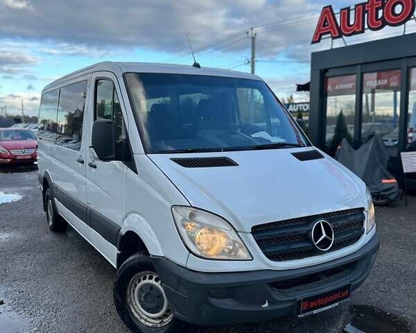 Белый Мерседес Sprinter, объемом двигателя 2.99 л и пробегом 489 тыс. км за 13499 $, фото 1 на Automoto.ua