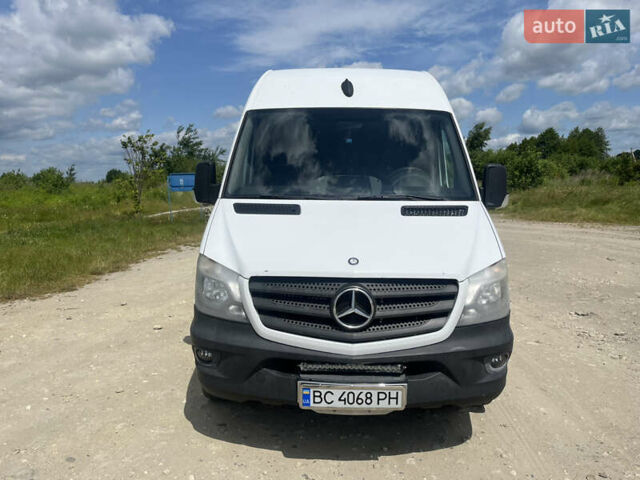 Белый Мерседес Sprinter, объемом двигателя 3 л и пробегом 390 тыс. км за 19500 $, фото 1 на Automoto.ua