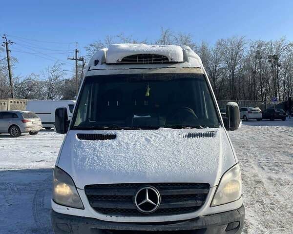 Білий Мерседес Sprinter, об'ємом двигуна 2.14 л та пробігом 310 тис. км за 11500 $, фото 1 на Automoto.ua