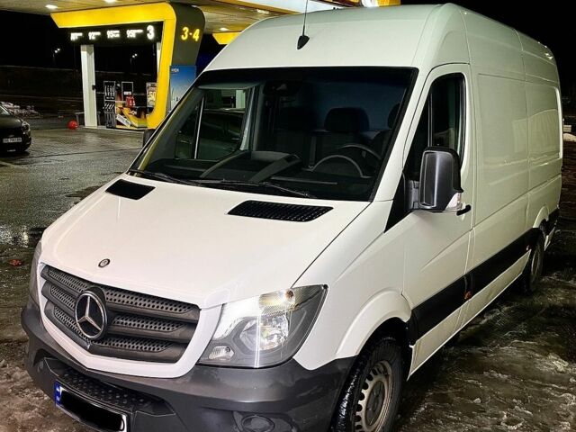 Белый Мерседес Sprinter, объемом двигателя 2.14 л и пробегом 402 тыс. км за 14500 $, фото 1 на Automoto.ua