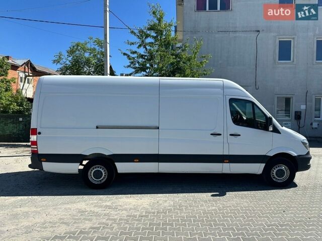 Білий Мерседес Sprinter, об'ємом двигуна 2.14 л та пробігом 285 тис. км за 18000 $, фото 1 на Automoto.ua