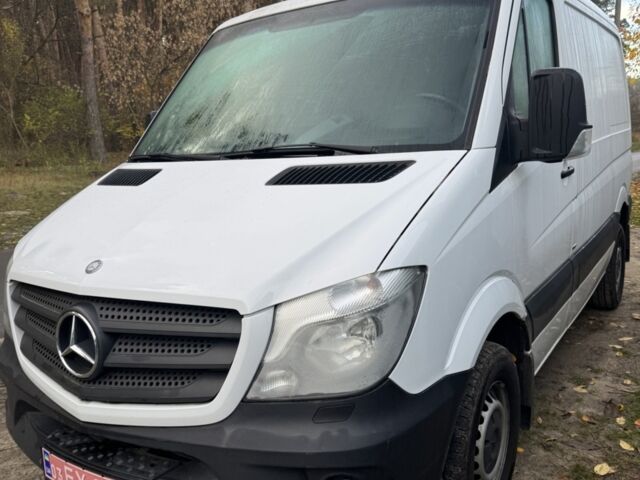 Белый Мерседес Sprinter, объемом двигателя 3 л и пробегом 291 тыс. км за 20000 $, фото 1 на Automoto.ua