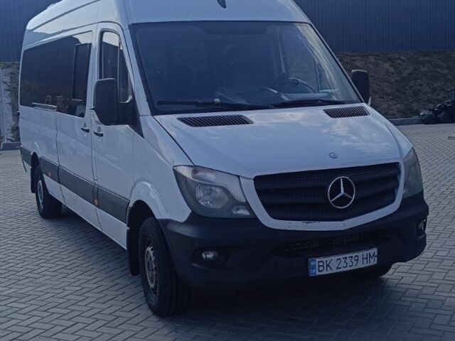Білий Мерседес Sprinter, об'ємом двигуна 3 л та пробігом 415 тис. км за 20000 $, фото 1 на Automoto.ua
