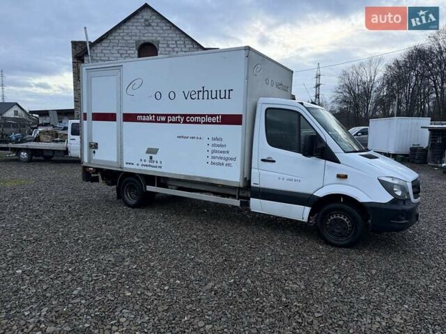 Белый Мерседес Sprinter, объемом двигателя 2.2 л и пробегом 340 тыс. км за 19900 $, фото 1 на Automoto.ua