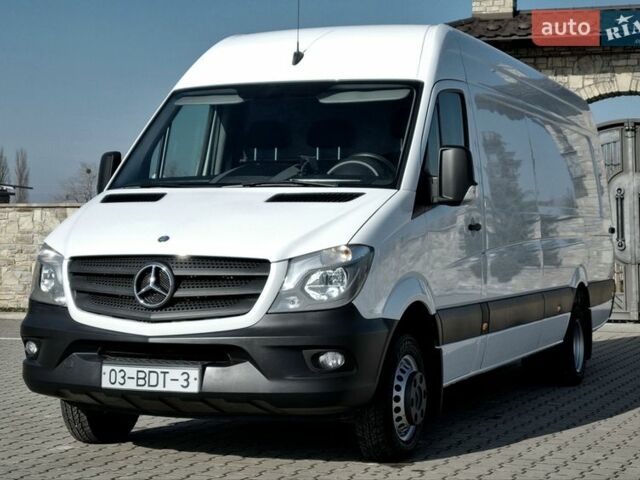 Белый Мерседес Sprinter, объемом двигателя 2.2 л и пробегом 282 тыс. км за 27800 $, фото 1 на Automoto.ua