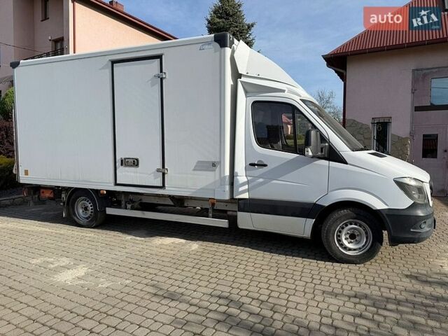 Белый Мерседес Sprinter, объемом двигателя 2.14 л и пробегом 330 тыс. км за 16500 $, фото 1 на Automoto.ua