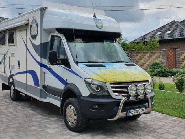 Білий Мерседес Sprinter, об'ємом двигуна 3 л та пробігом 185 тис. км за 65000 $, фото 1 на Automoto.ua