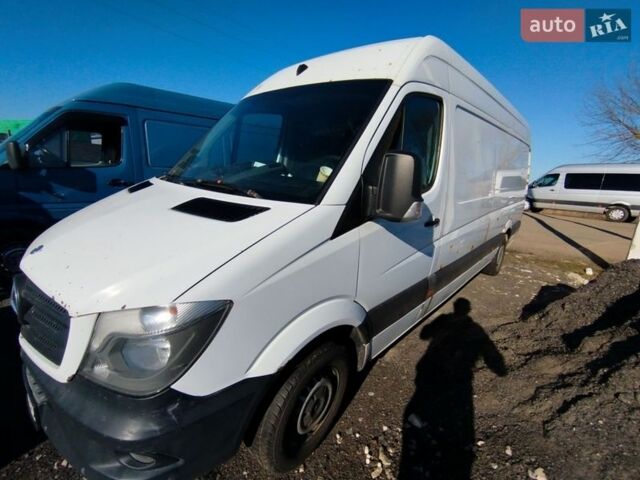 Белый Мерседес Sprinter, объемом двигателя 2.14 л и пробегом 71 тыс. км за 8500 $, фото 1 на Automoto.ua
