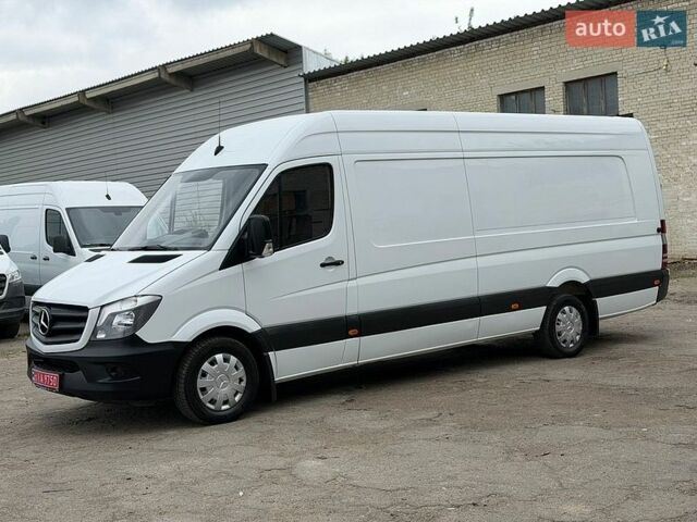 Белый Мерседес Sprinter, объемом двигателя 2.2 л и пробегом 371 тыс. км за 15900 $, фото 1 на Automoto.ua