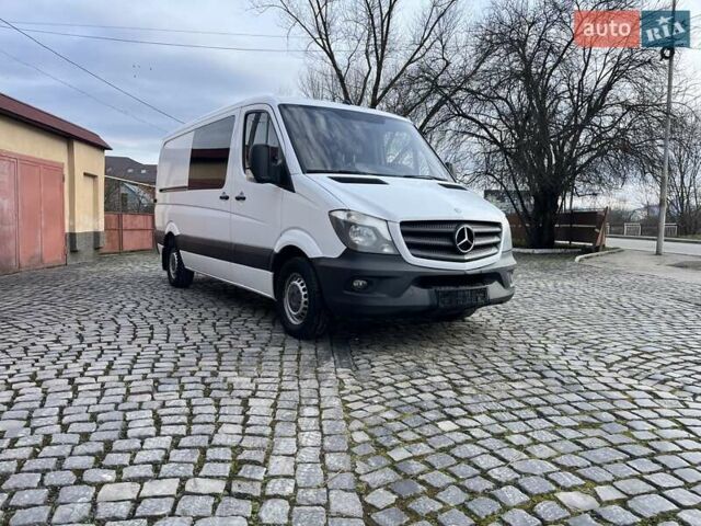 Белый Мерседес Sprinter, объемом двигателя 2.2 л и пробегом 277 тыс. км за 15200 $, фото 1 на Automoto.ua