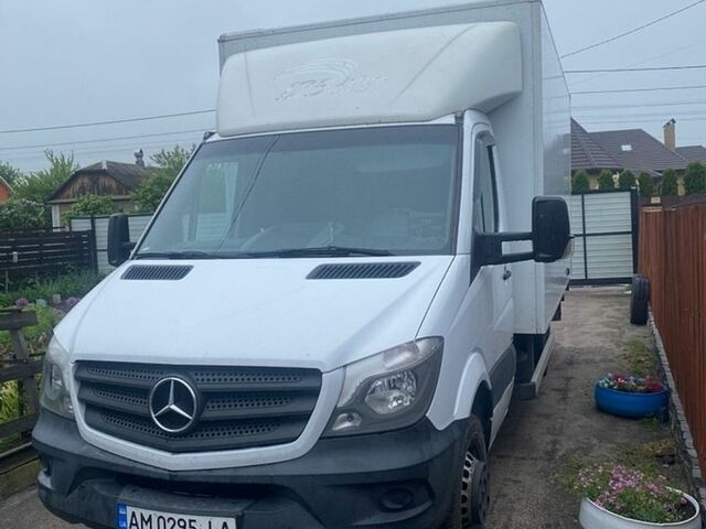 Белый Мерседес Sprinter, объемом двигателя 2.14 л и пробегом 335 тыс. км за 22200 $, фото 1 на Automoto.ua
