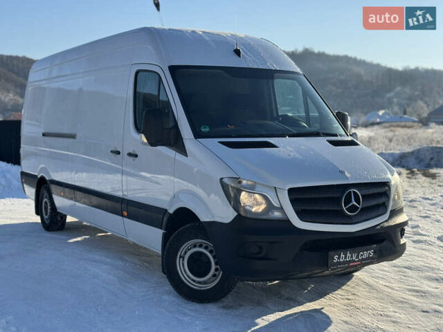 Белый Мерседес Sprinter, объемом двигателя 0 л и пробегом 440 тыс. км за 14999 $, фото 1 на Automoto.ua