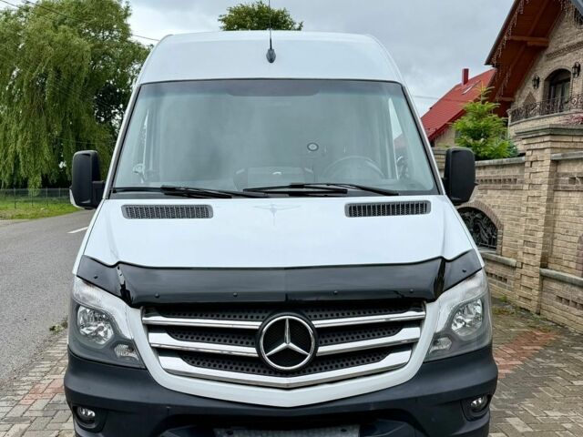 Білий Мерседес Sprinter, об'ємом двигуна 2.1 л та пробігом 457 тис. км за 17000 $, фото 1 на Automoto.ua