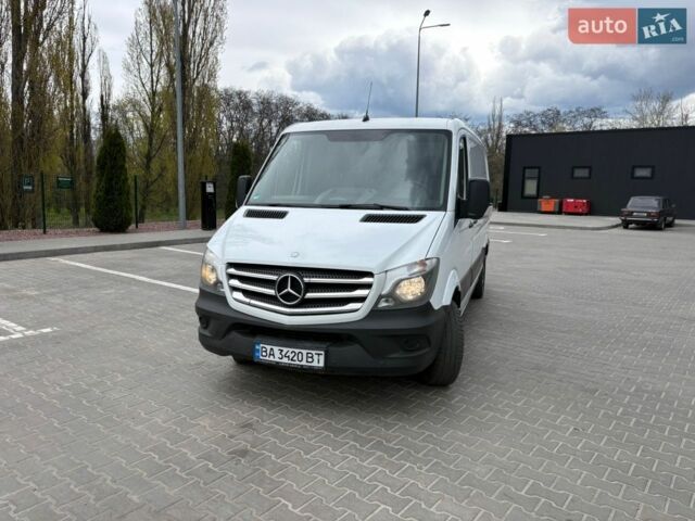 Білий Мерседес Sprinter, об'ємом двигуна 2.1 л та пробігом 282 тис. км за 14000 $, фото 1 на Automoto.ua