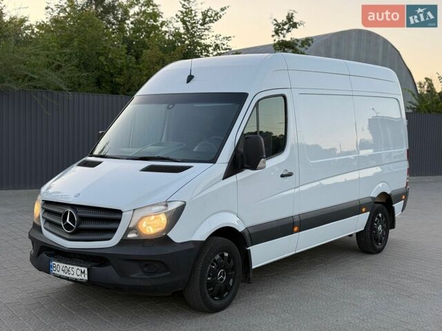 Білий Мерседес Sprinter, об'ємом двигуна 2.2 л та пробігом 449 тис. км за 14999 $, фото 1 на Automoto.ua