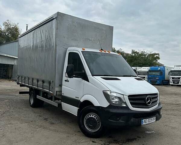 Белый Мерседес Sprinter, объемом двигателя 2.99 л и пробегом 324 тыс. км за 25999 $, фото 1 на Automoto.ua