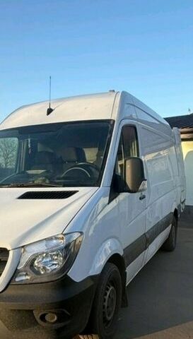 Белый Мерседес Sprinter, объемом двигателя 0 л и пробегом 340 тыс. км за 11900 $, фото 1 на Automoto.ua