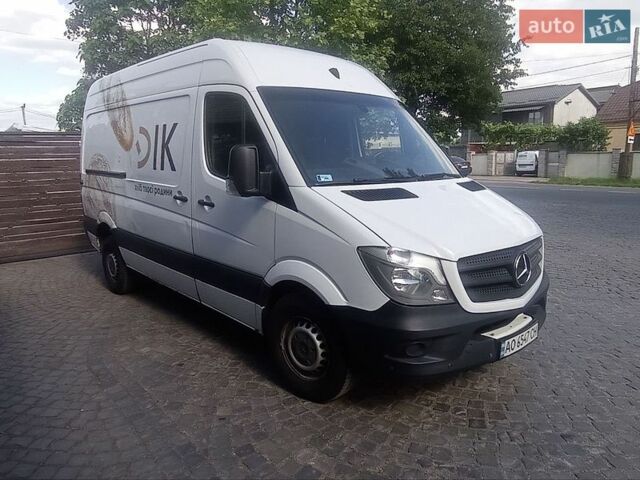 Белый Мерседес Sprinter, объемом двигателя 2.14 л и пробегом 320 тыс. км за 14700 $, фото 1 на Automoto.ua