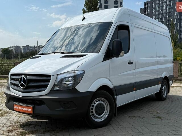 Белый Мерседес Sprinter, объемом двигателя 2.2 л и пробегом 157 тыс. км за 24200 $, фото 1 на Automoto.ua
