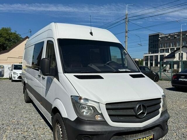 Белый Мерседес Sprinter, объемом двигателя 2.14 л и пробегом 260 тыс. км за 21500 $, фото 1 на Automoto.ua