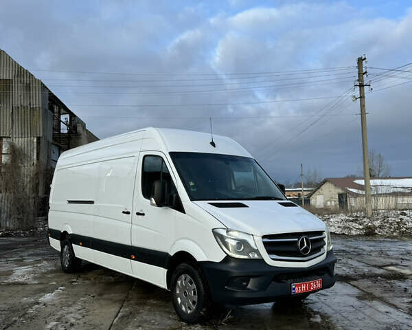 Білий Мерседес Sprinter, об'ємом двигуна 2.2 л та пробігом 360 тис. км за 15900 $, фото 1 на Automoto.ua
