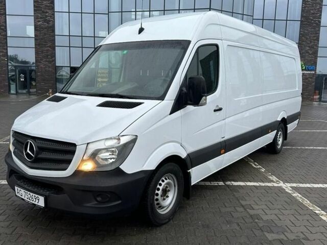 Белый Мерседес Sprinter, объемом двигателя 3 л и пробегом 199 тыс. км за 29300 $, фото 1 на Automoto.ua