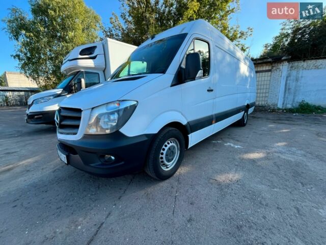 Белый Мерседес Sprinter, объемом двигателя 2.99 л и пробегом 341 тыс. км за 26500 $, фото 1 на Automoto.ua