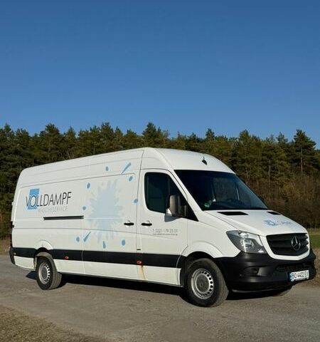 Белый Мерседес Sprinter, объемом двигателя 2.14 л и пробегом 387 тыс. км за 22000 $, фото 1 на Automoto.ua