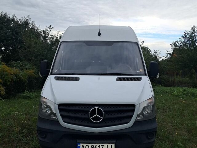 Белый Мерседес Sprinter, объемом двигателя 2.2 л и пробегом 272 тыс. км за 20919 $, фото 1 на Automoto.ua