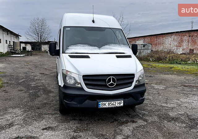 Білий Мерседес Sprinter, об'ємом двигуна 2.2 л та пробігом 312 тис. км за 19500 $, фото 1 на Automoto.ua