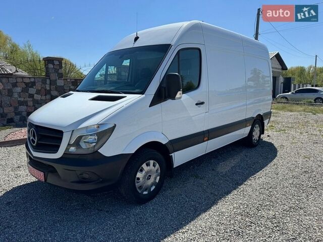 Белый Мерседес Sprinter, объемом двигателя 2.2 л и пробегом 280 тыс. км за 18300 $, фото 1 на Automoto.ua