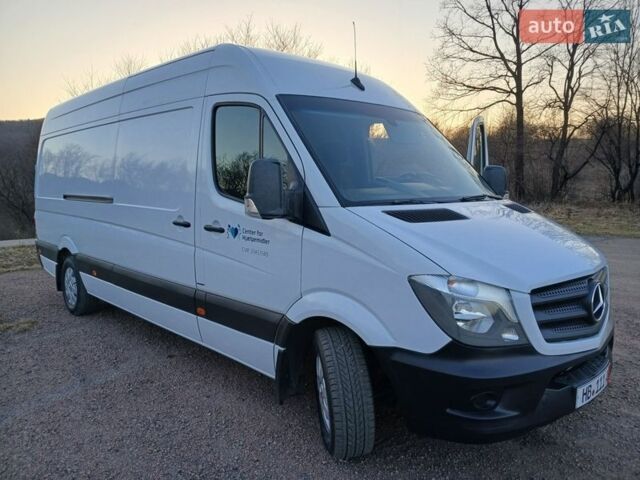 Білий Мерседес Sprinter, об'ємом двигуна 0 л та пробігом 247 тис. км за 21700 $, фото 1 на Automoto.ua