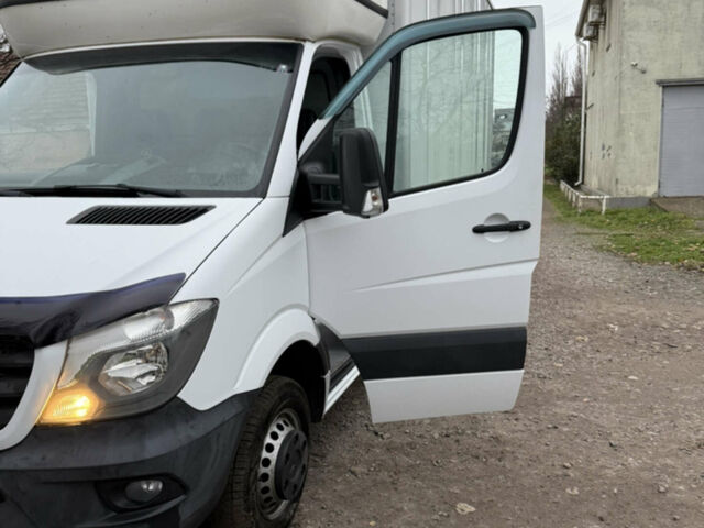 Белый Мерседес Sprinter, объемом двигателя 2.99 л и пробегом 150 тыс. км за 32000 $, фото 1 на Automoto.ua