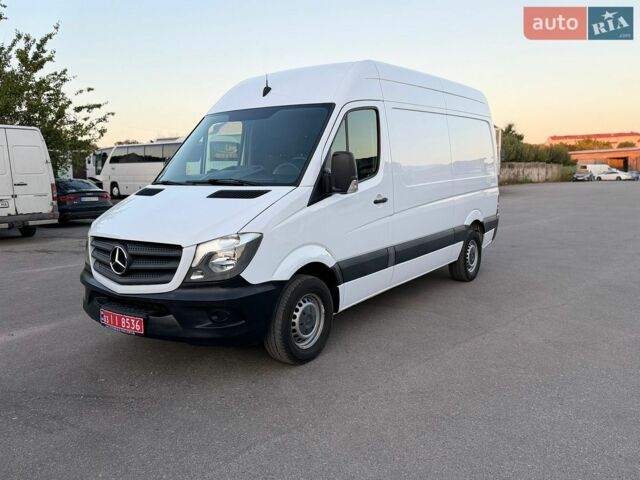 Белый Мерседес Sprinter, объемом двигателя 2.2 л и пробегом 265 тыс. км за 18600 $, фото 1 на Automoto.ua