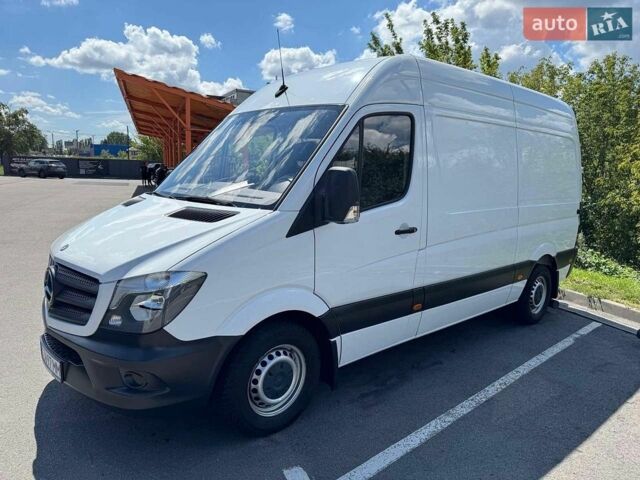Белый Мерседес Sprinter, объемом двигателя 2.14 л и пробегом 16 тыс. км за 25000 $, фото 1 на Automoto.ua