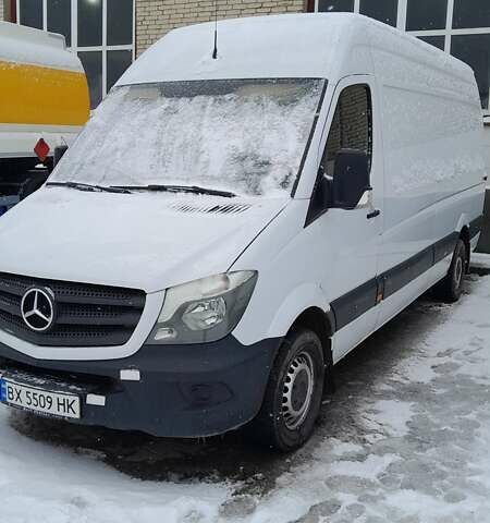 Белый Мерседес Sprinter, объемом двигателя 2.14 л и пробегом 348 тыс. км за 16900 $, фото 1 на Automoto.ua