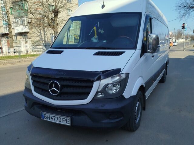 Белый Мерседес Sprinter, объемом двигателя 2.1 л и пробегом 250 тыс. км за 21000 $, фото 1 на Automoto.ua
