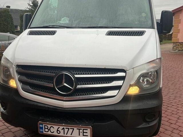 Білий Мерседес Sprinter, об'ємом двигуна 2.14 л та пробігом 300 тис. км за 17000 $, фото 1 на Automoto.ua