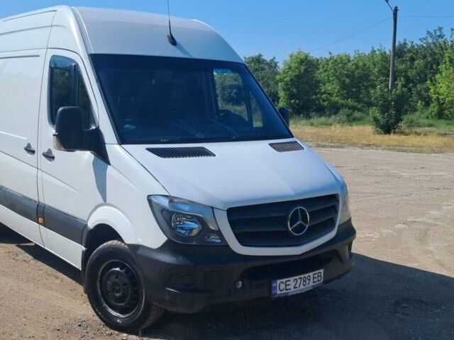 Белый Мерседес Sprinter, объемом двигателя 2.2 л и пробегом 316 тыс. км за 14500 $, фото 1 на Automoto.ua