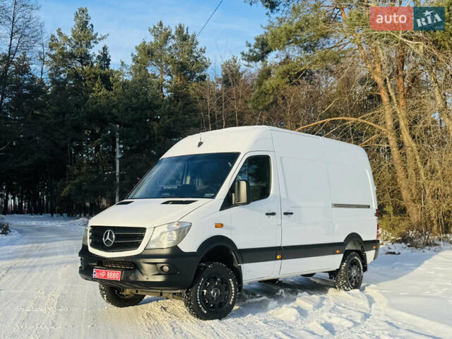 Белый Мерседес Sprinter, объемом двигателя 2.2 л и пробегом 1 тыс. км за 39000 $, фото 1 на Automoto.ua