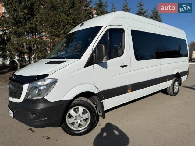 Белый Мерседес Sprinter, объемом двигателя 3 л и пробегом 925 тыс. км за 23000 $, фото 1 на Automoto.ua