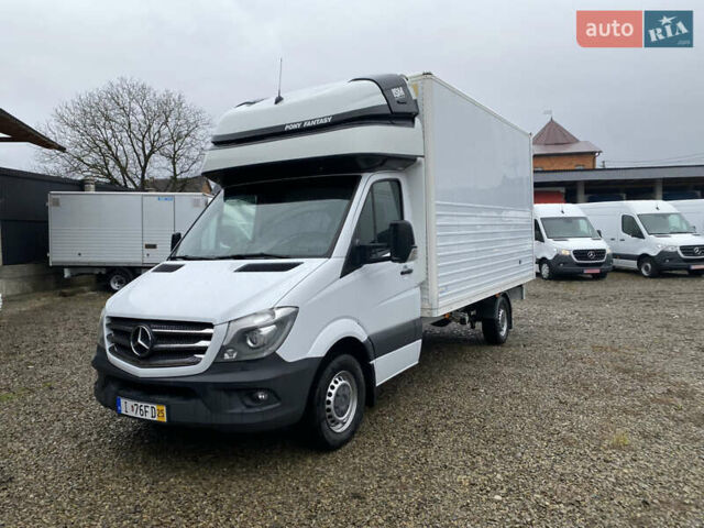 Белый Мерседес Sprinter, объемом двигателя 3 л и пробегом 140 тыс. км за 23950 $, фото 1 на Automoto.ua