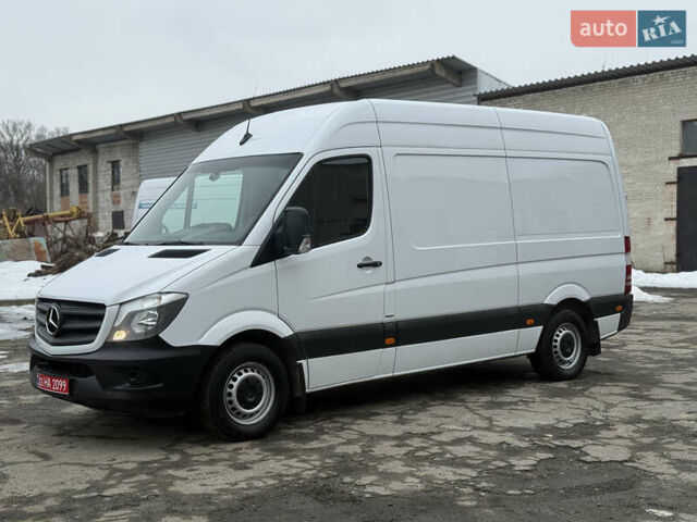 Белый Мерседес Sprinter, объемом двигателя 2.2 л и пробегом 191 тыс. км за 20900 $, фото 1 на Automoto.ua